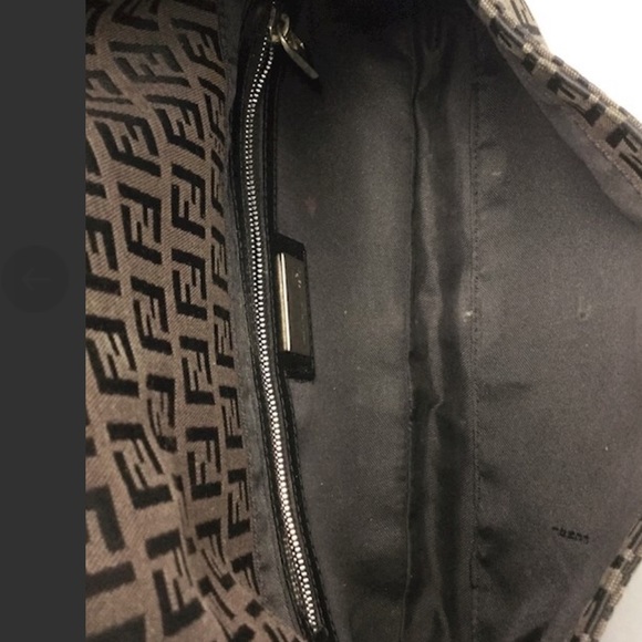 Authentic Fendi Side bag - Picture 4 of 13